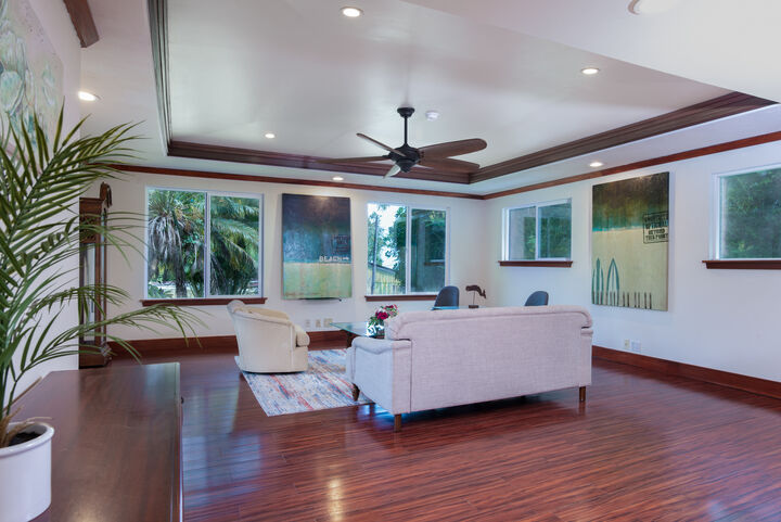 Property Photo:  45-464 Maile St  HI 96727 