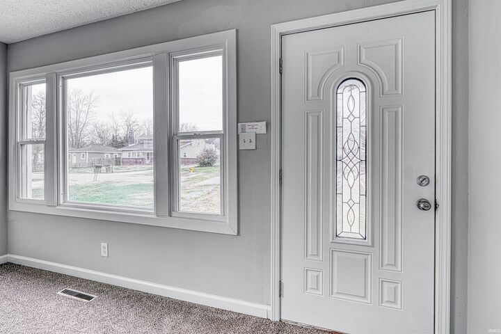 Property Photo: 3429 Wansford Avenue IN 47711