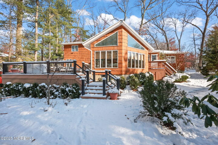 Property Photo:  4 Forest Court  NJ 07751 