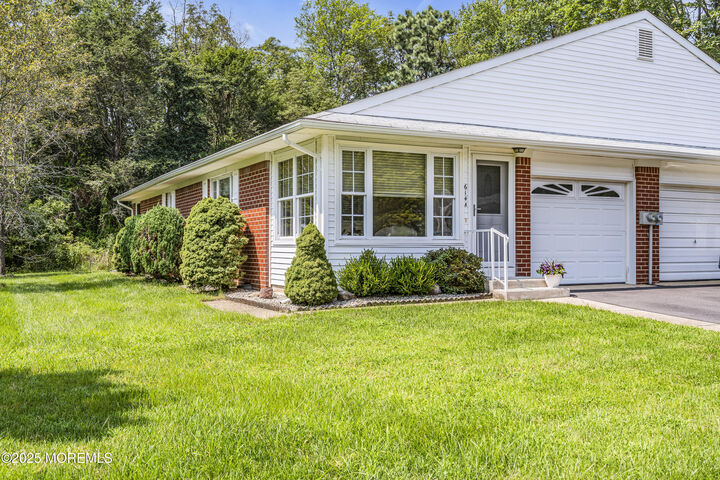 Property Photo:  614 Willow Lane A  NJ 08759 