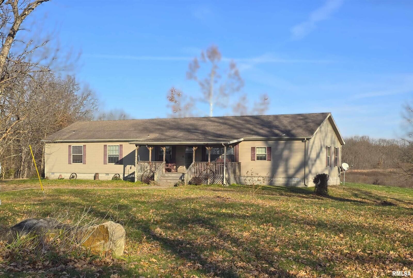Property Photo:  13960 Meridian Road  IL 62918 