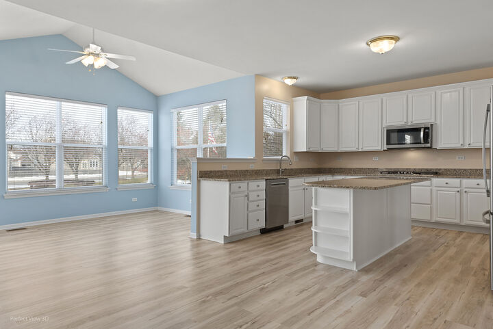 Property Photo:  621 Mansfield Way  IL 60543 