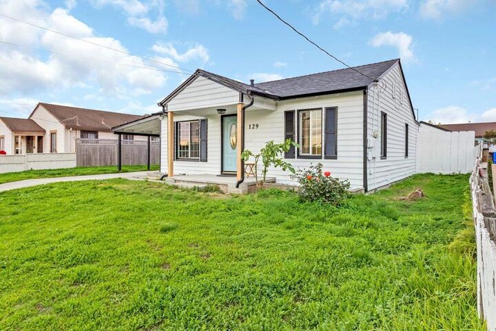 Property Photo:  129 N Filice Street  CA 93905 