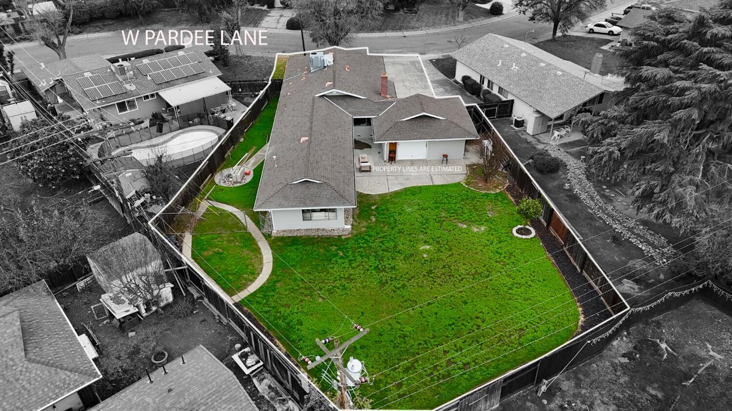 Property Photo:  24 W Pardee Lane  CA 95207 