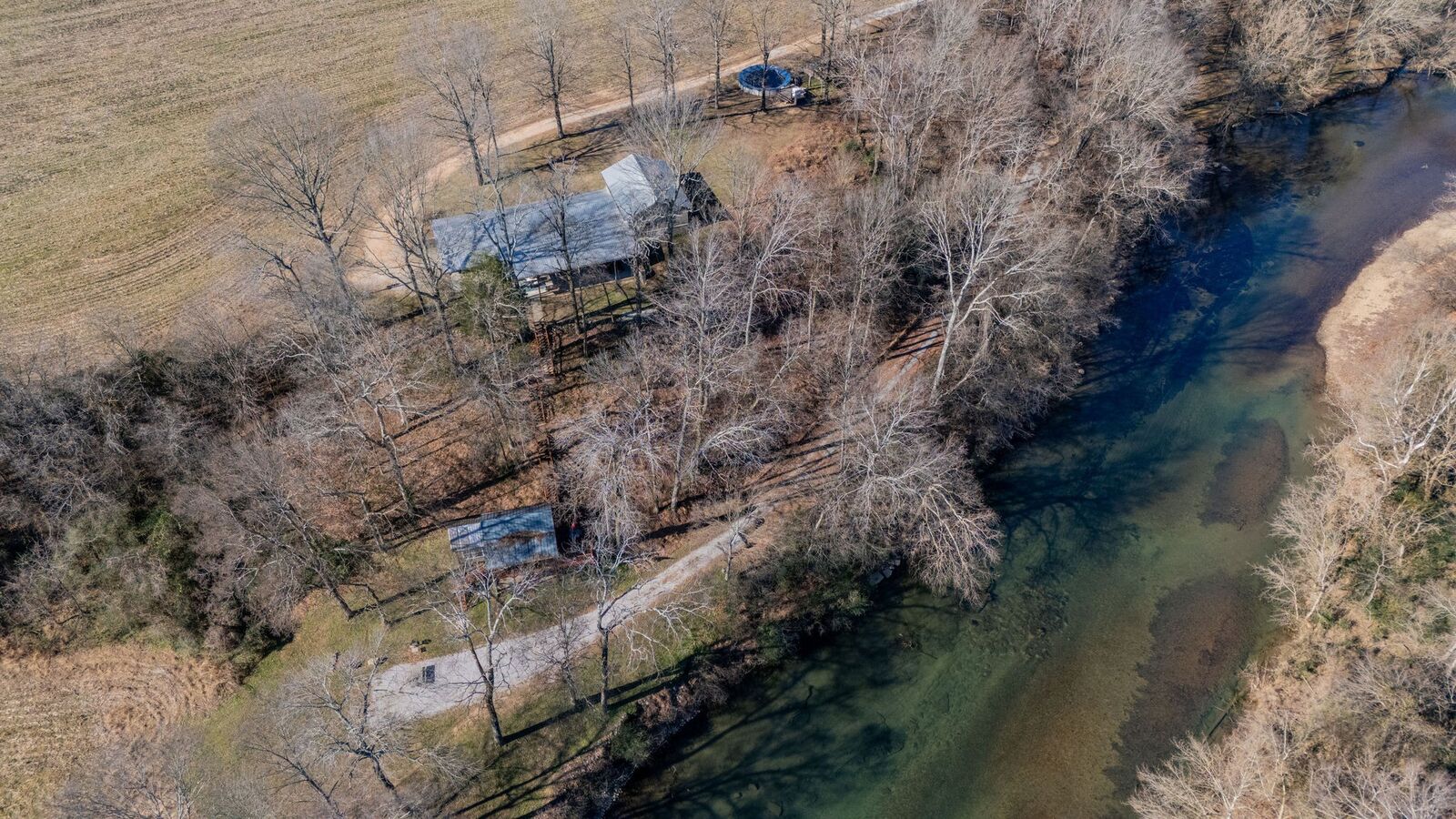 Property Photo:  5725 Wayland Springs Rd  TN 38463 