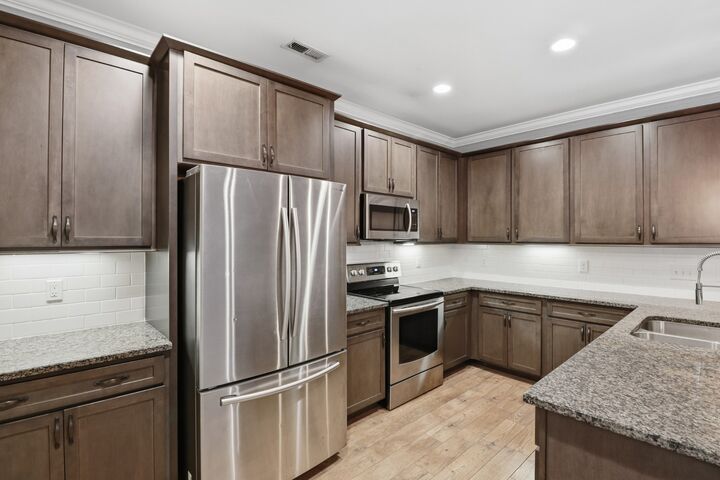 Property Photo:  723 Black Colt Dr  TN 37130 