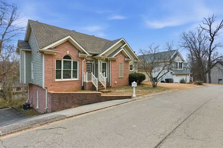 Property Photo:  5428 Stone Box Ln  TN 37027 