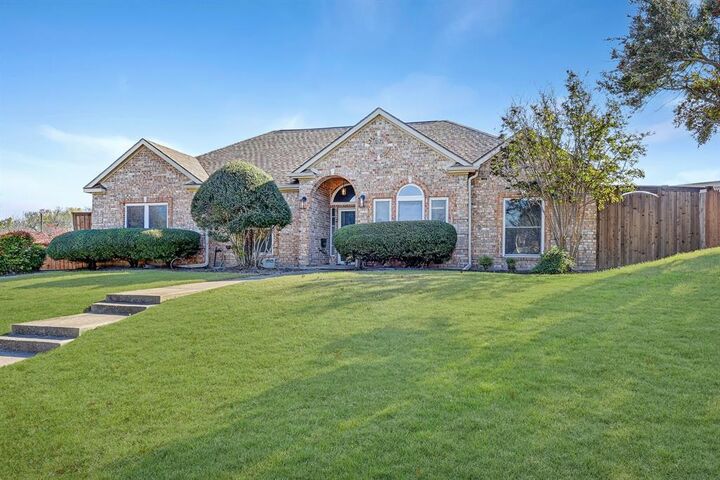 Property Photo: 4012 La Paz Court TX 75074