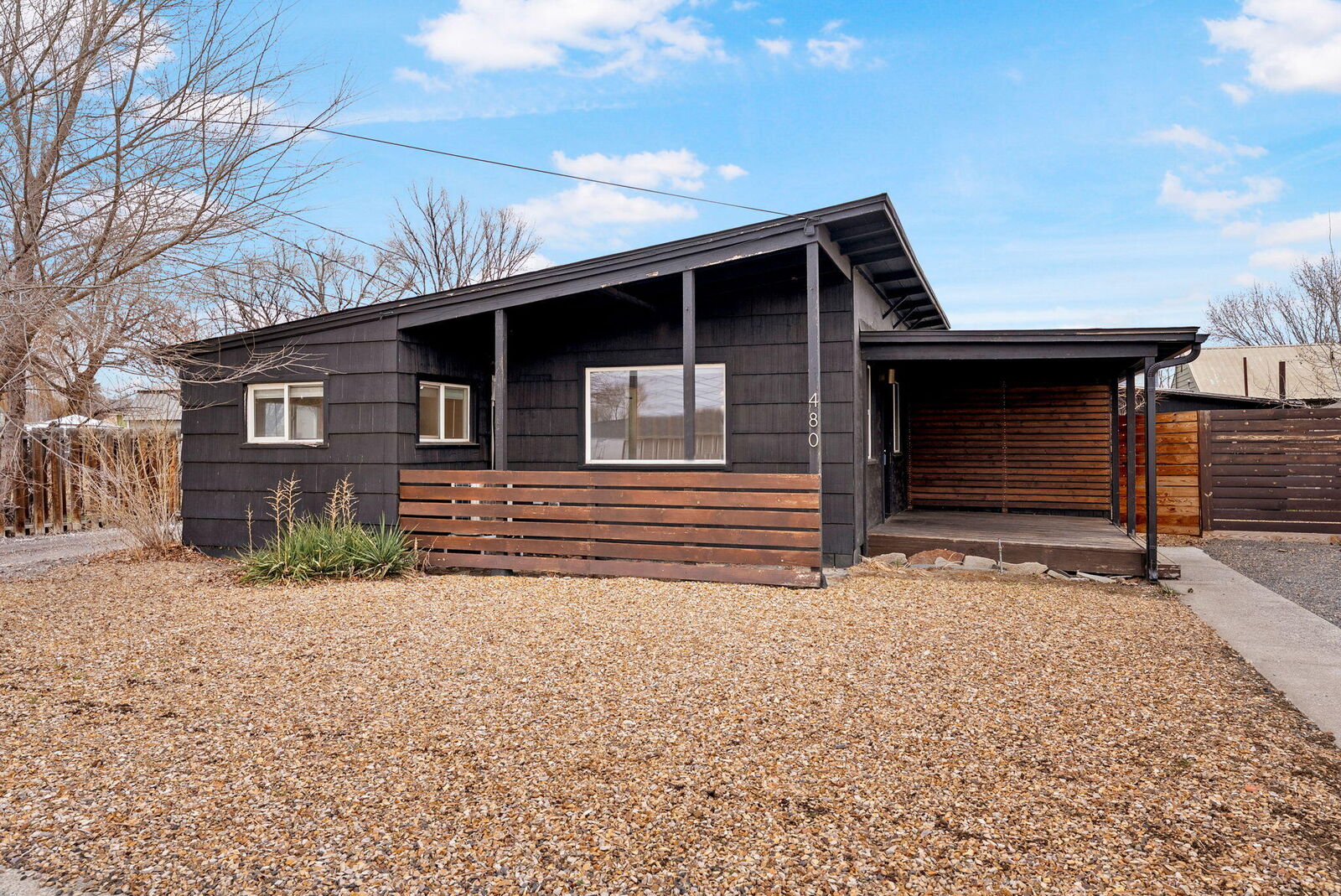 Property Photo:  480 SE Dunham Street  OR 97754 