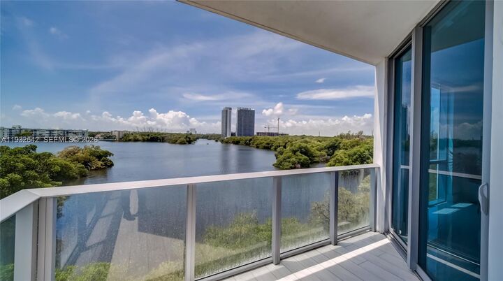 Property Photo: 17111 Biscayne Blvd 410 FL 33160