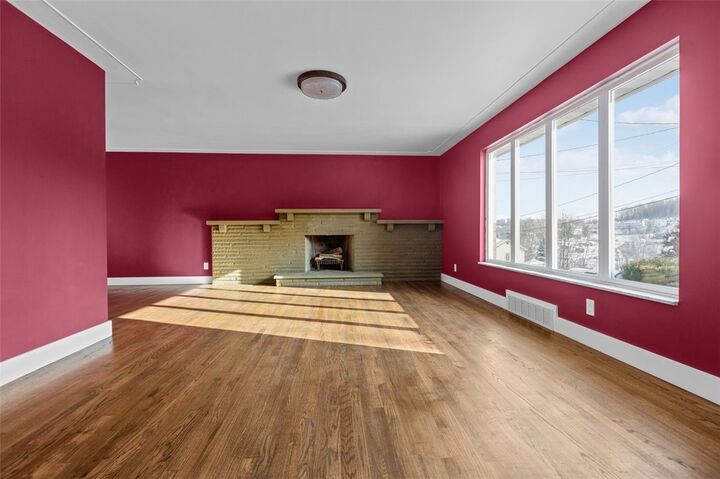 Property Photo: 628 Marple Ave PA 15317