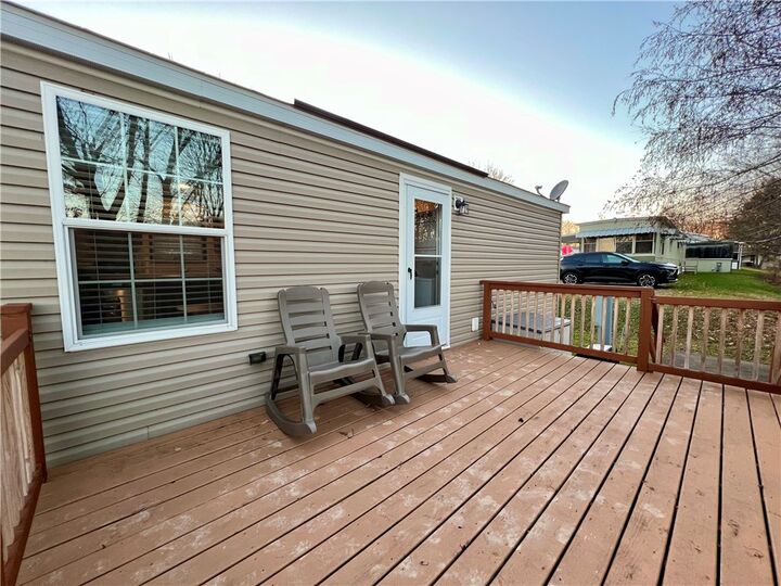 Property Photo:  10 Skyline Drive  PA 15084 