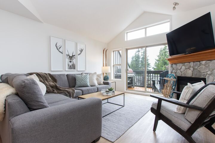 Property Photo:  4890 Painted Cliff Road 7  BC V8E 1C9 