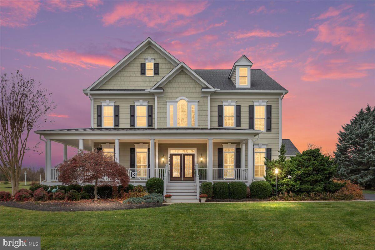 Property Photo: 19829 Somercote Lane VA 20175