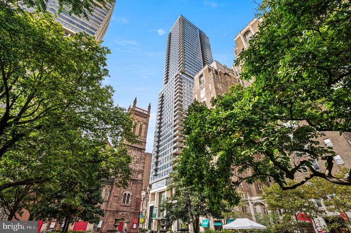 Property Photo:  1911 Walnut St. 3003  PA 19103 