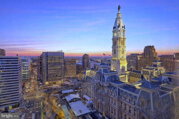 Property Photo:  1414 S Penn Square 24F  PA 19102 