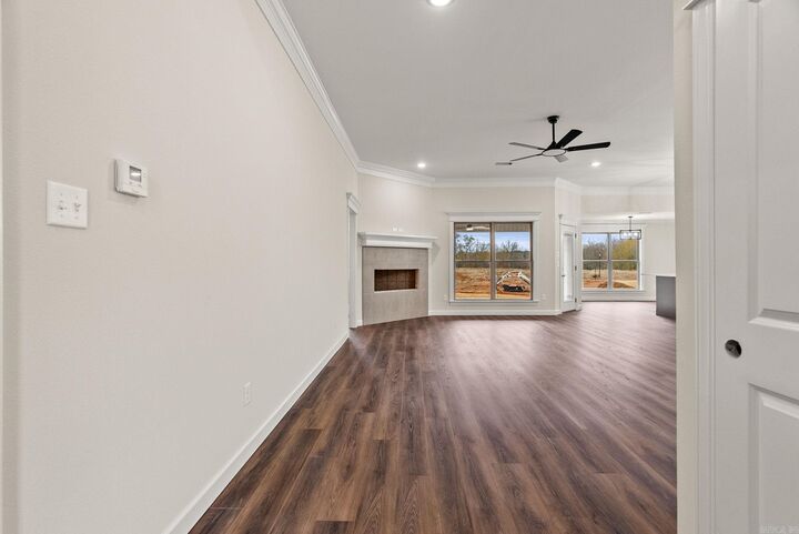 Property Photo: 71 Corniche Cove AR 72113