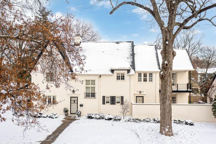 Property Photo:  2417 Fair Avenue  OH 43209 