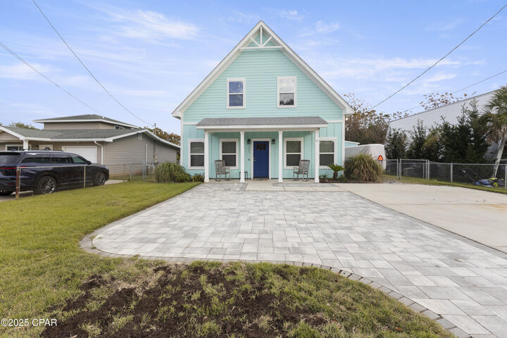 Property Photo:  207 San Gabriel Street  FL 32413 