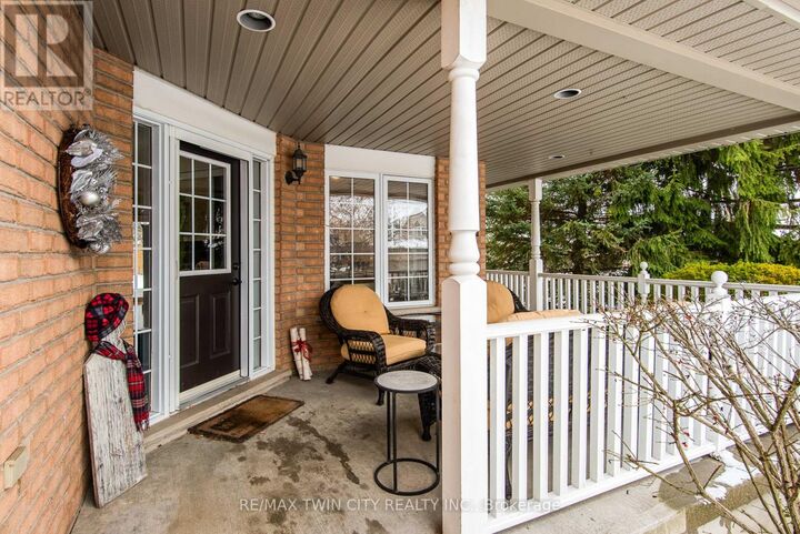 Property Photo:  148 Winding Wood Crescent  ON N2P 2L6 