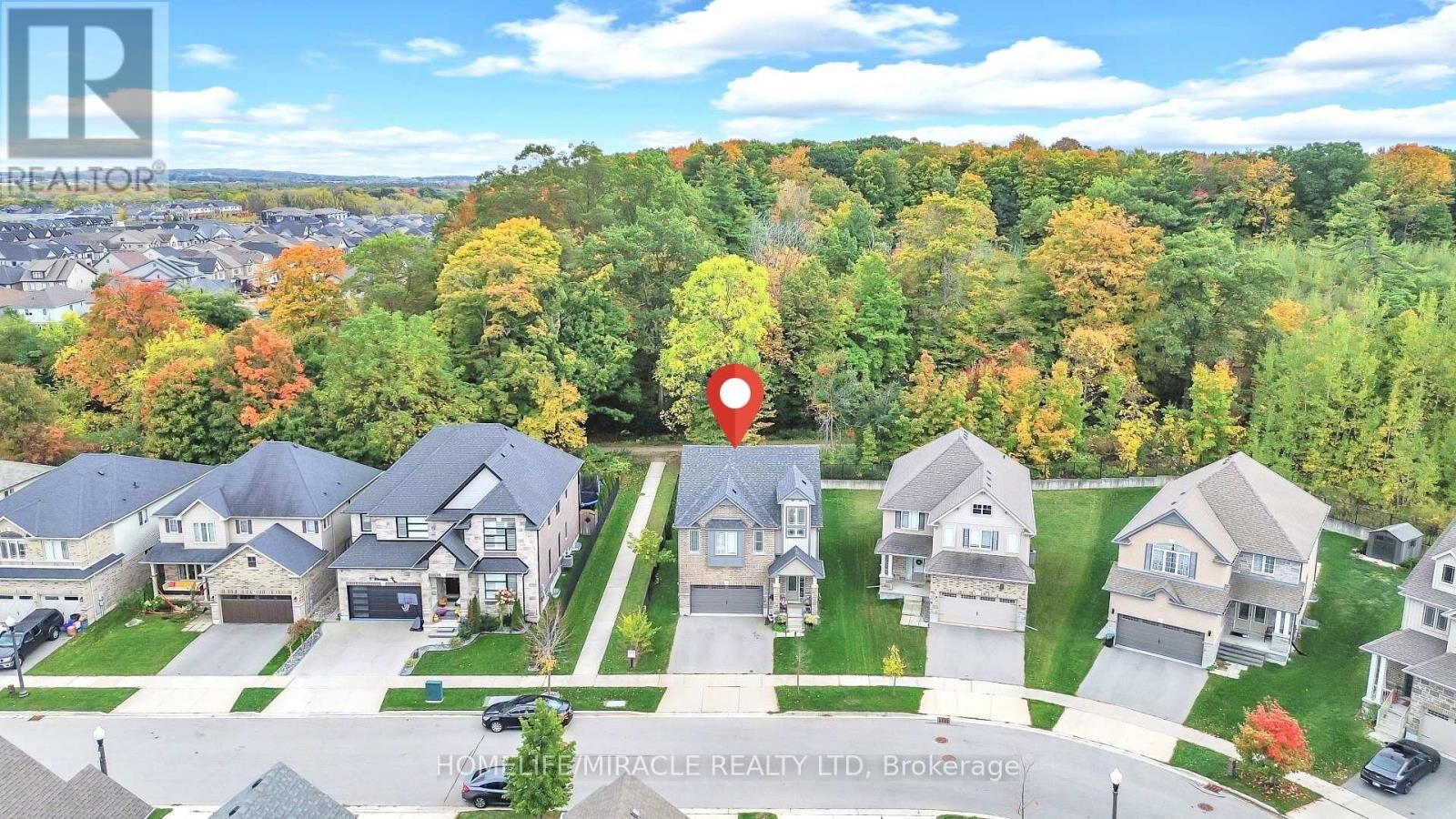 Property Photo:  79 Elmbank Trail  ON N2R 0H1 