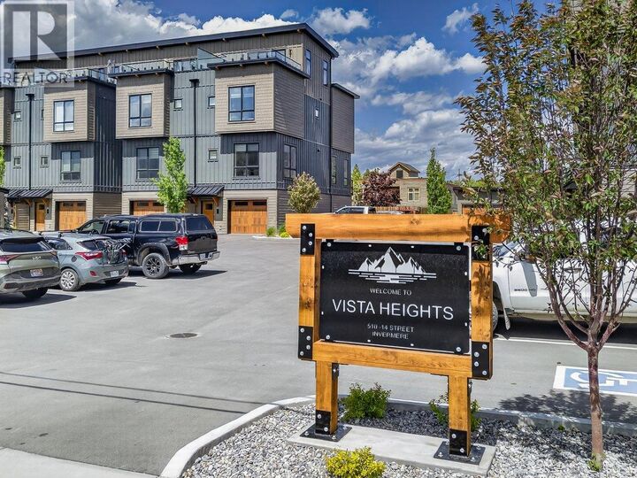 Property Photo: 510 14th Street 403 BC V0A 1K0