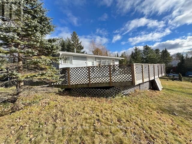 Property Photo:  9 Martha Drive  ON P0G 1C0 