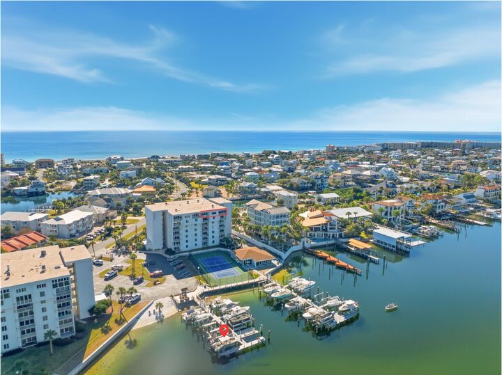 Property Photo:  30 Moreno Point Road 703A  FL 32541 