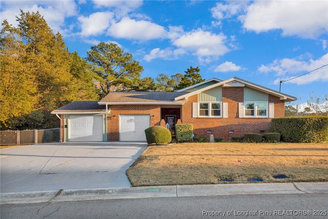 Property Photo:  705 Chadwick Road  NC 28301 