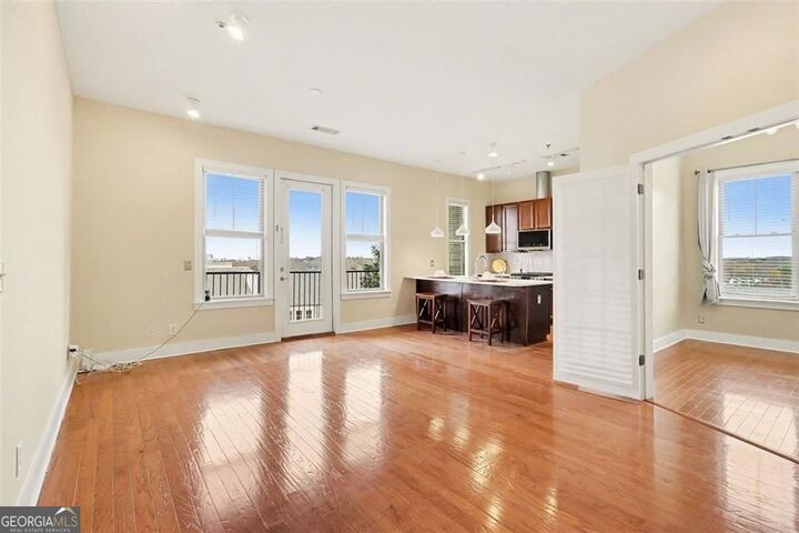 Property Photo:  1195 Milton Terrace SE 4310  GA 30315 