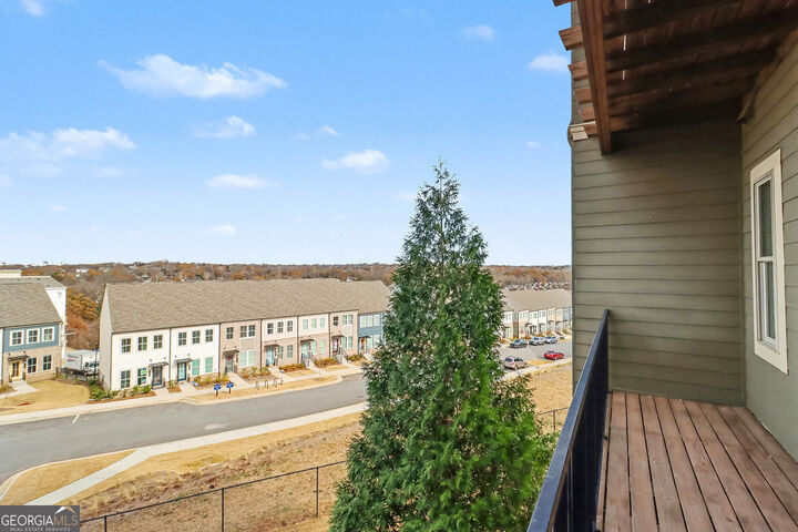 Property Photo: 1195 Milton Terrace SE 4310 GA 30315