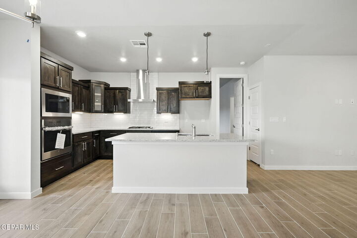 Property Photo:  5760 Adamsville Avenue  TX 79934 