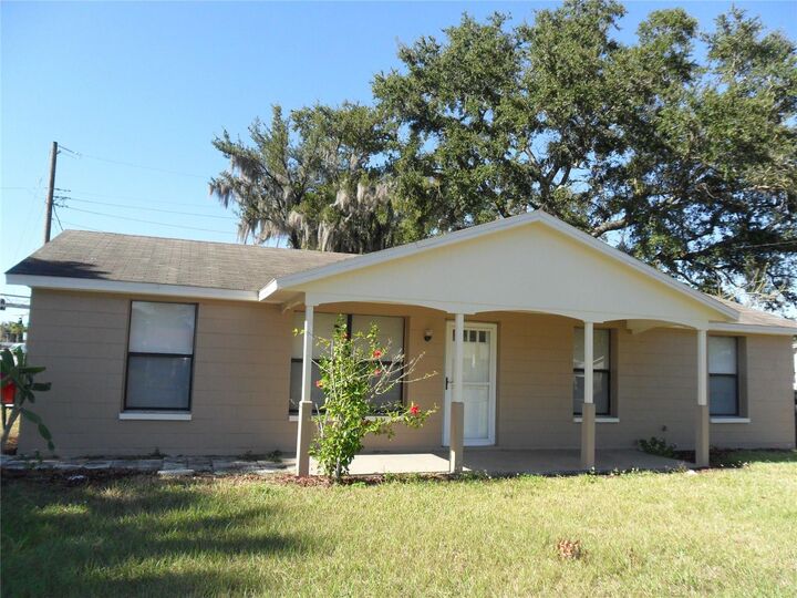 Property Photo:  1521 Richmond Road  FL 33801 