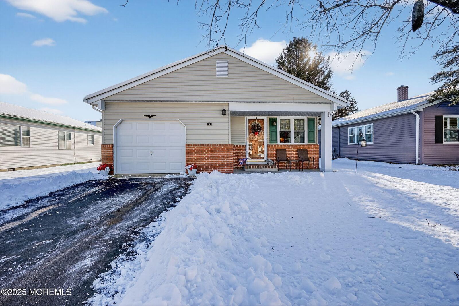 Property Photo:  14 Doral Drive  NJ 08757 