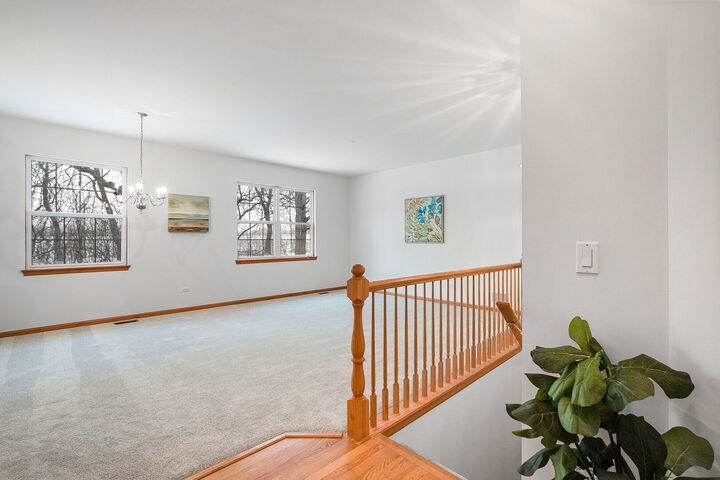 Property Photo:  2286 Meadowcroft Lane  IL 60030 