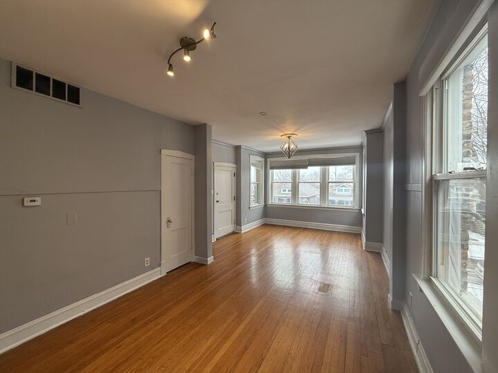 Property Photo:  6546 S Rockwell Street 2  IL 60629 