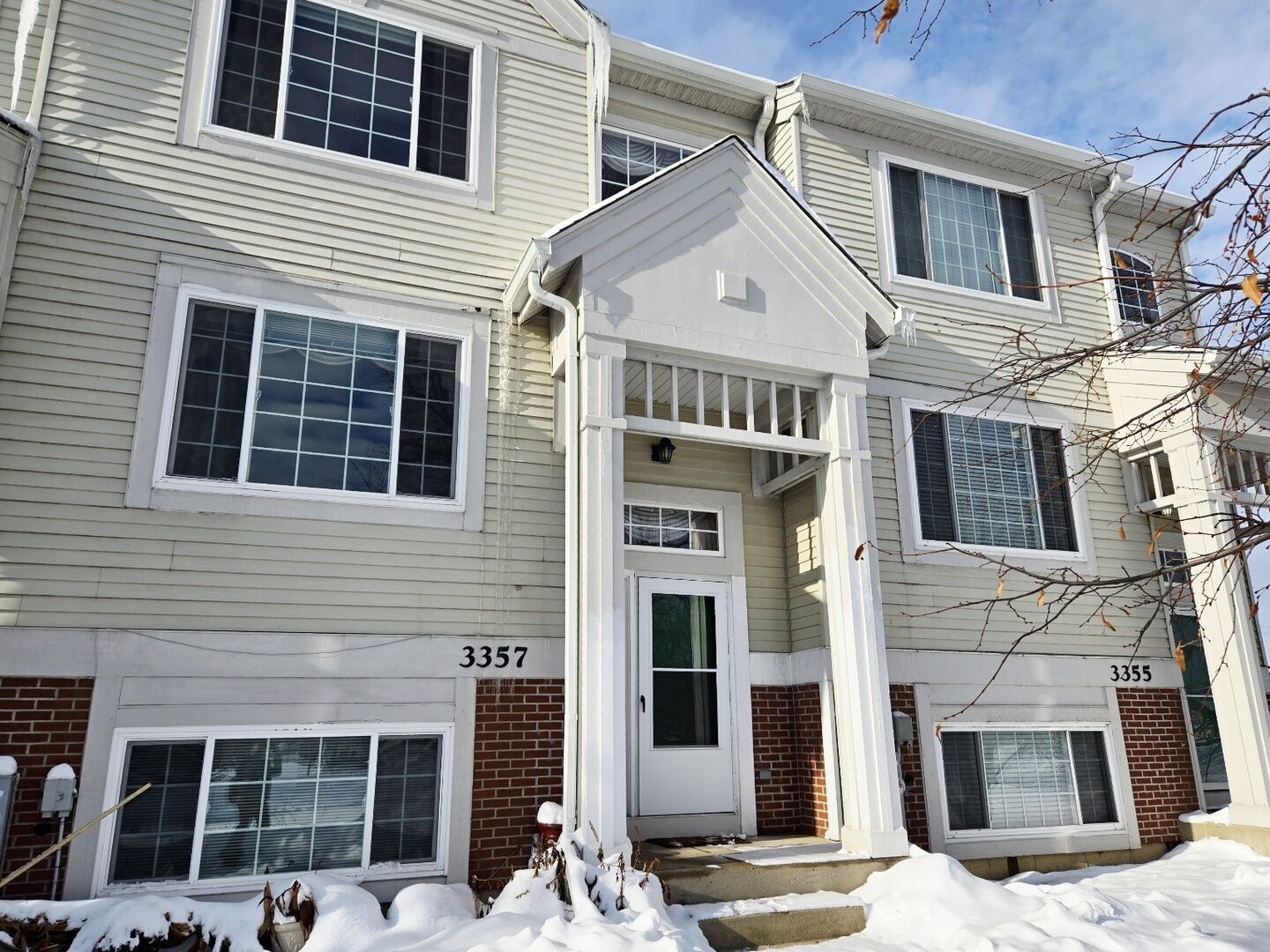 Property Photo:  3357 Ravinia Circle 3357  IL 60504 