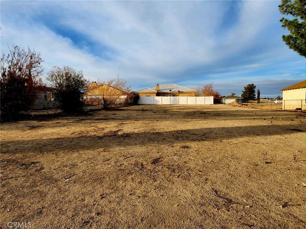 Property Photo:  14762 Hartford  CA 92342 