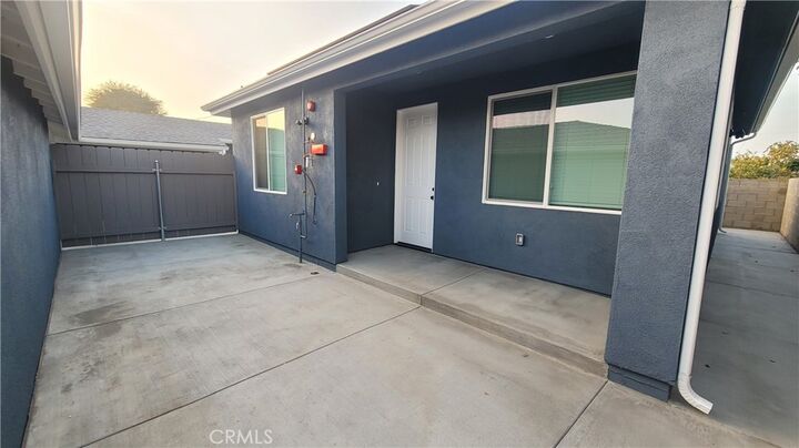 Property Photo:  1605 Santa Ana Street E B  CA 92805 