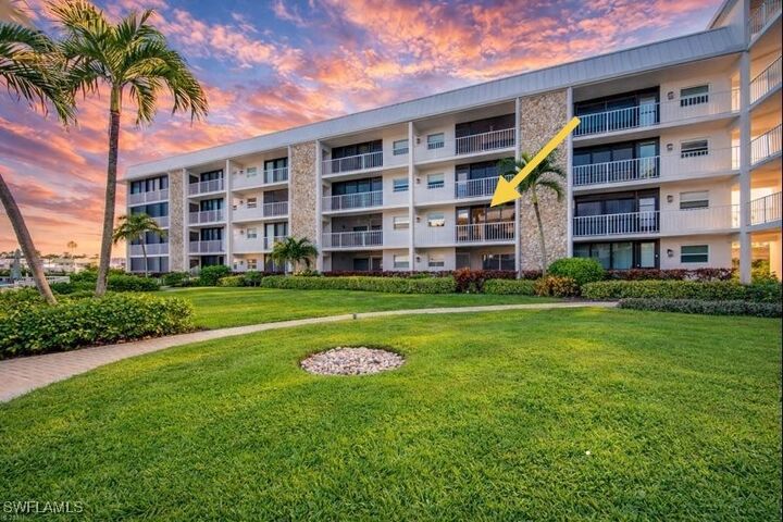 Property Photo:  3000 Gulf Shore Boulevard N 212  FL 34103 