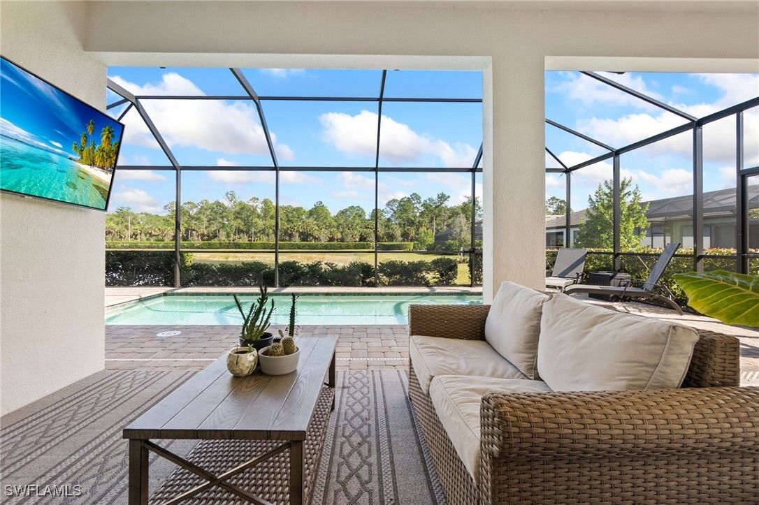 Property Photo: 10494 Ventana Lane FL 34120