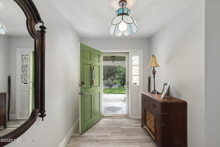 Property Photo:  5179 Trailing Oaks Court  FL 32258 