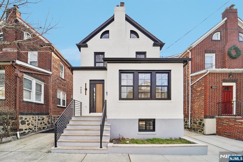 Property Photo:  8606 2nd Avenue  NJ 07047 