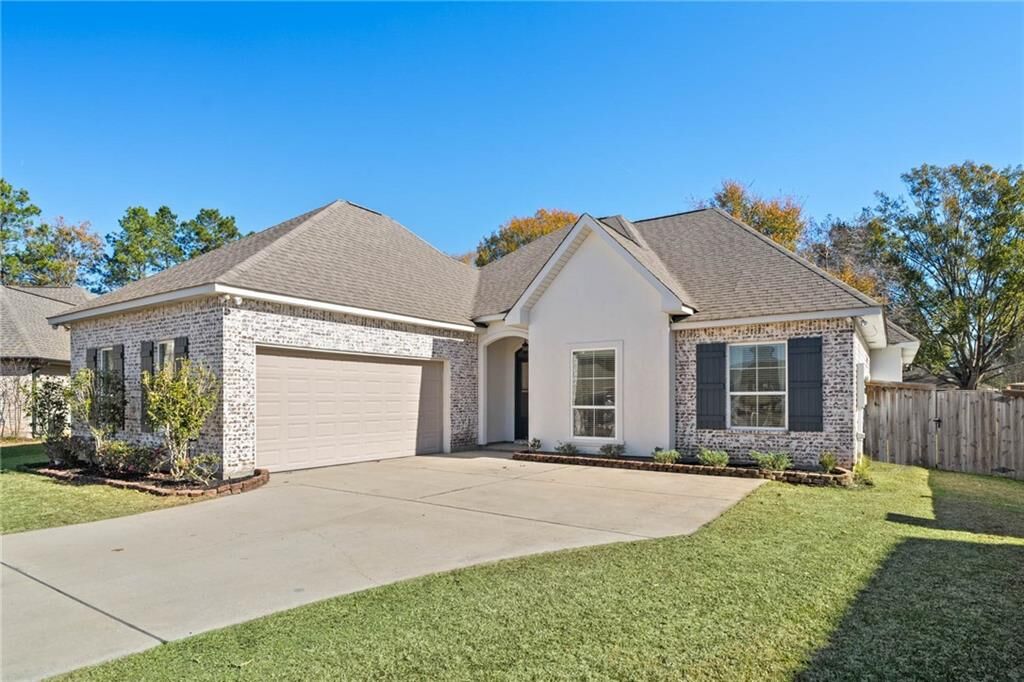 Property Photo: 39724 Summer Lane LA 70454