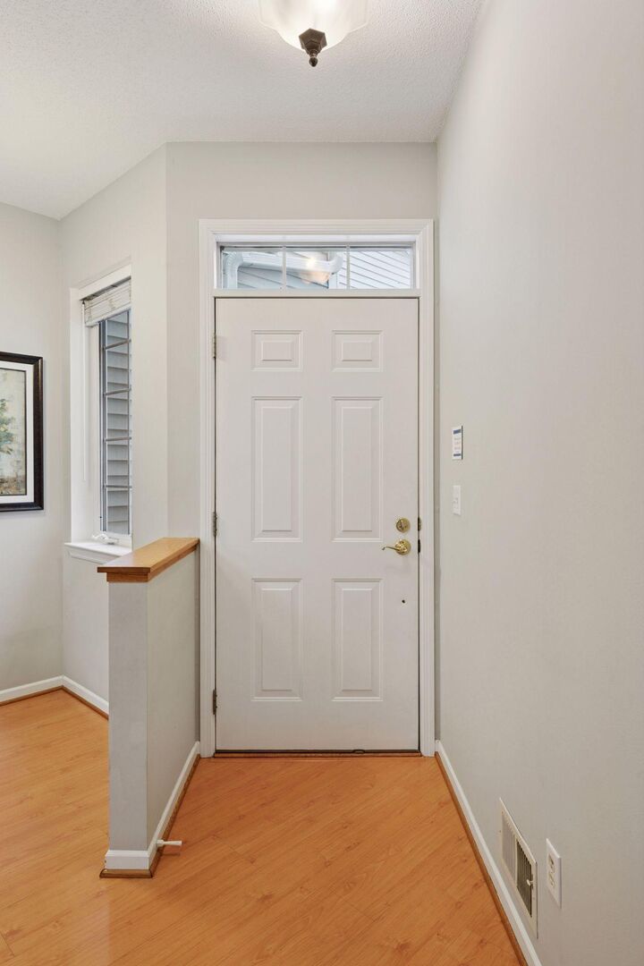 Property Photo: 2062 Mainstreet MN 55343