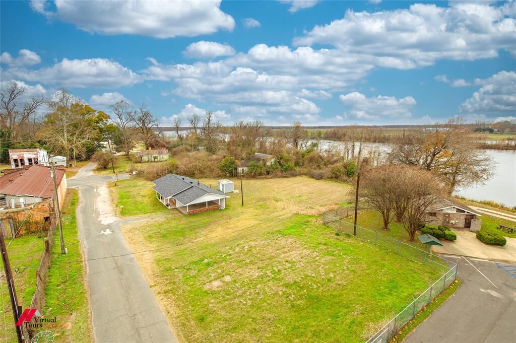 Property Photo:  2036 Abney Street  LA 71019 