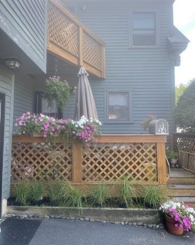 Property Photo:  24 Pond Street 1  MA 01945 