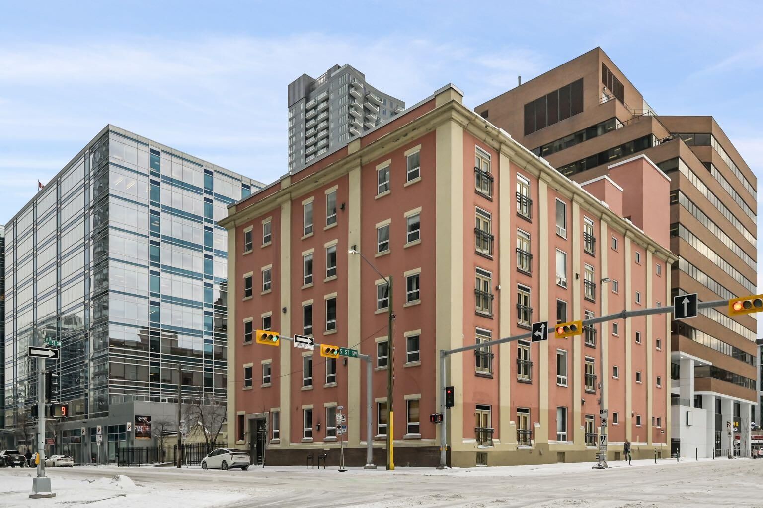 Property Photo:  535 10 Avenue SW 303  AB T2R 0A8 