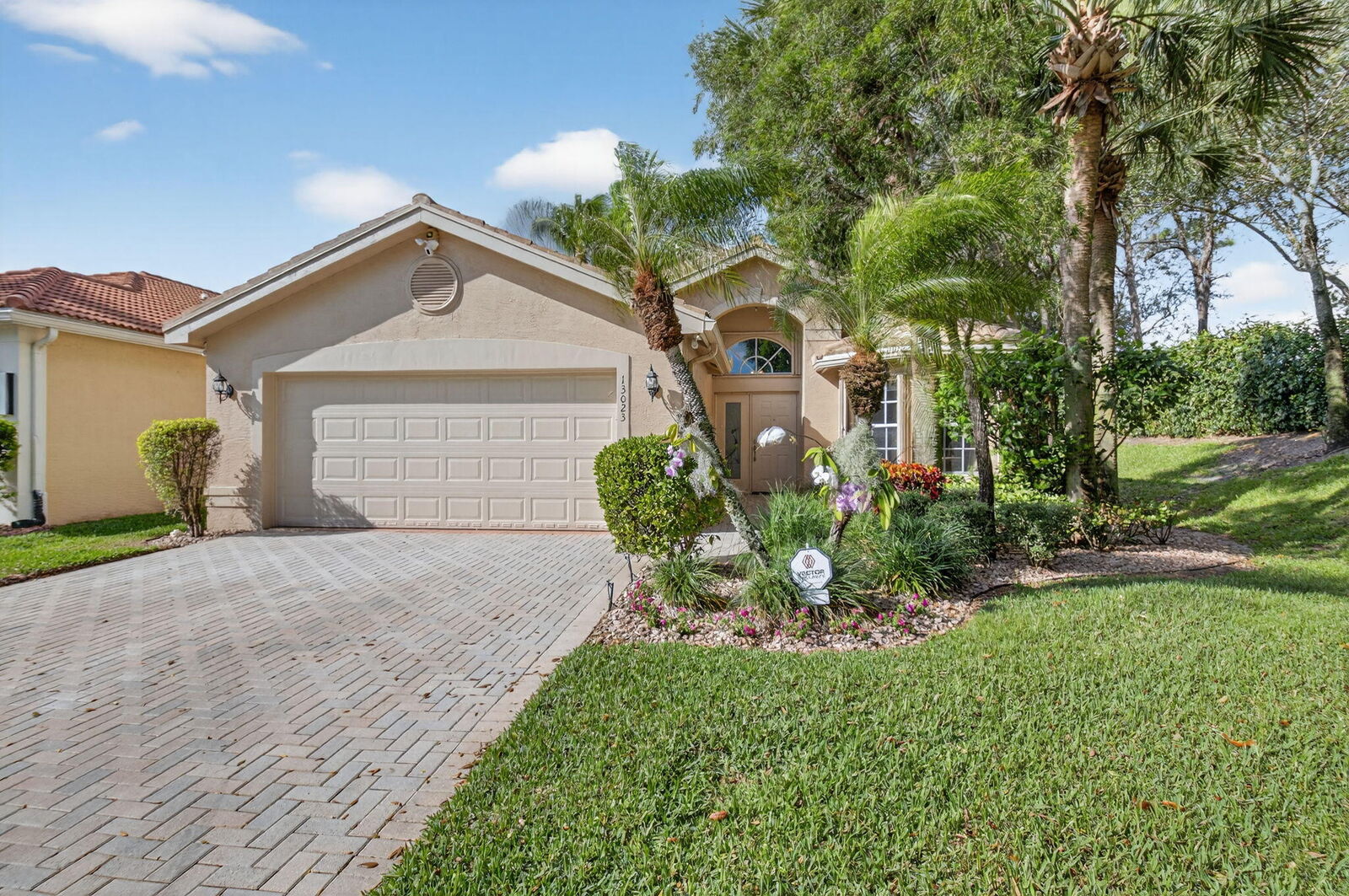 Property Photo:  13023 Salinas Point Way  FL 33446 