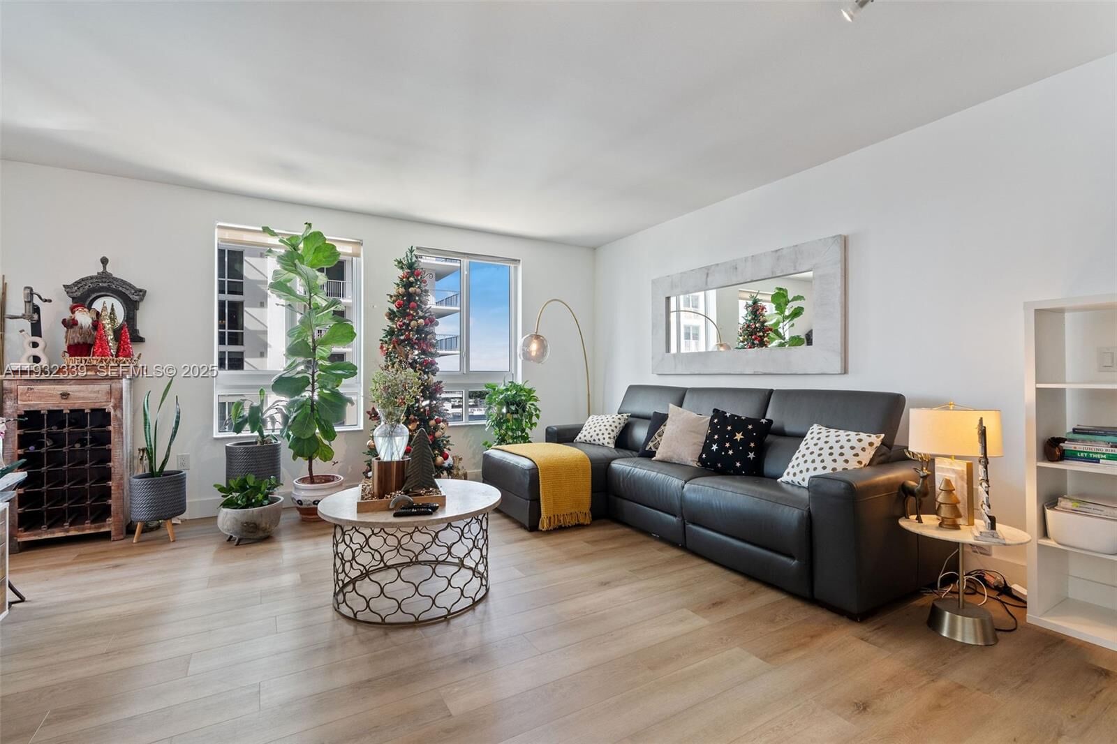 Property Photo:  7350 SW 89th St 1110S  FL 33156 